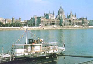 Budape - budova parlamentu