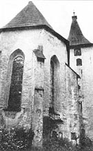 Gotick kostel sv. Mikule v Kaperskch Horch byl vystavn ped rokem 1330
