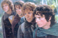 Frodo Pytlk (vpravo), klov postava pbhu Pn prsten, a dal hobiti