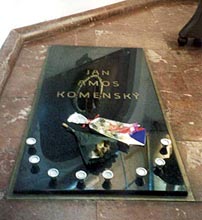 Hrob J. A. Komenského v Naardenu