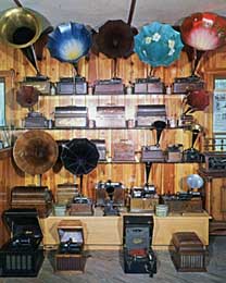 Edisonovy fonografy a gramofony