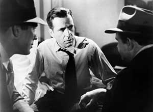 Humphrey Bogart ztvrnil si ve filmu Maltzsk sokol prvn vyzkouel roli tvrdho, nepstupnho, ale spravedlivho chlpka