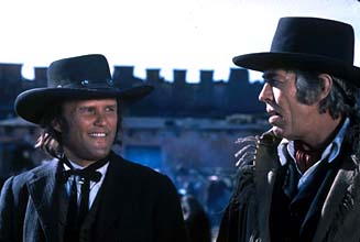 Kris Kristofferson a James Coburn v hlavnch rolch jednoho z nejslavnjch filmovch western