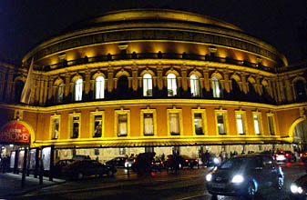 Dějištěm festivalu BBC Proms je Royal Albert Hall